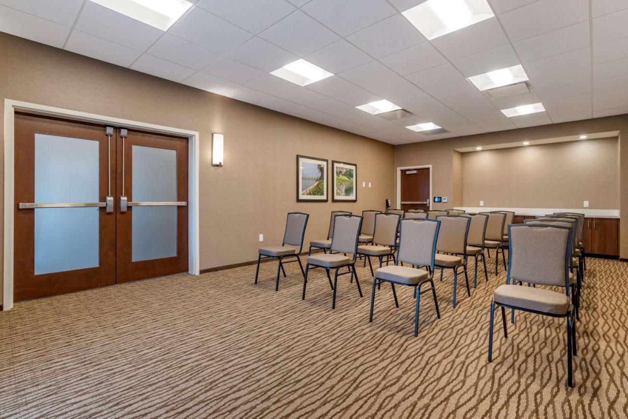 Comfort Suites Camp Hill-Harrisburg West Extérieur photo